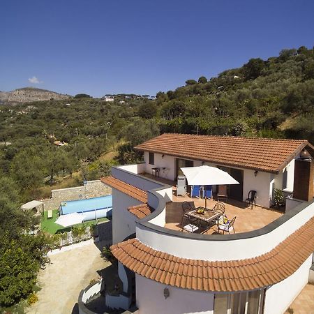 Appartamento Villa Degli Ulivi Sant'Agnello Ngoại thất bức ảnh
