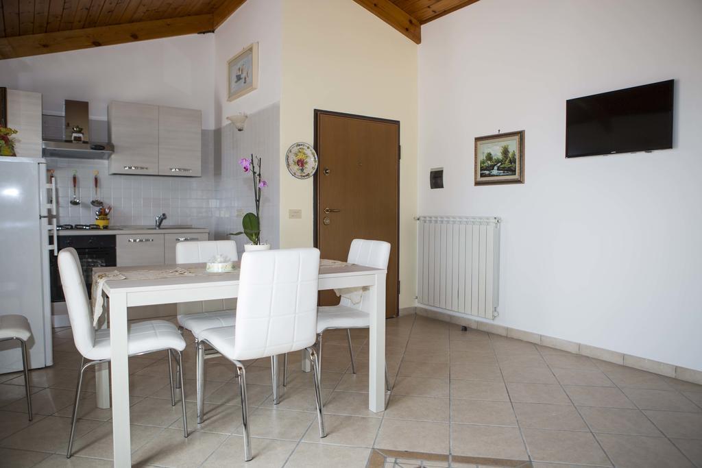 Appartamento Villa Degli Ulivi Sant'Agnello Phòng bức ảnh