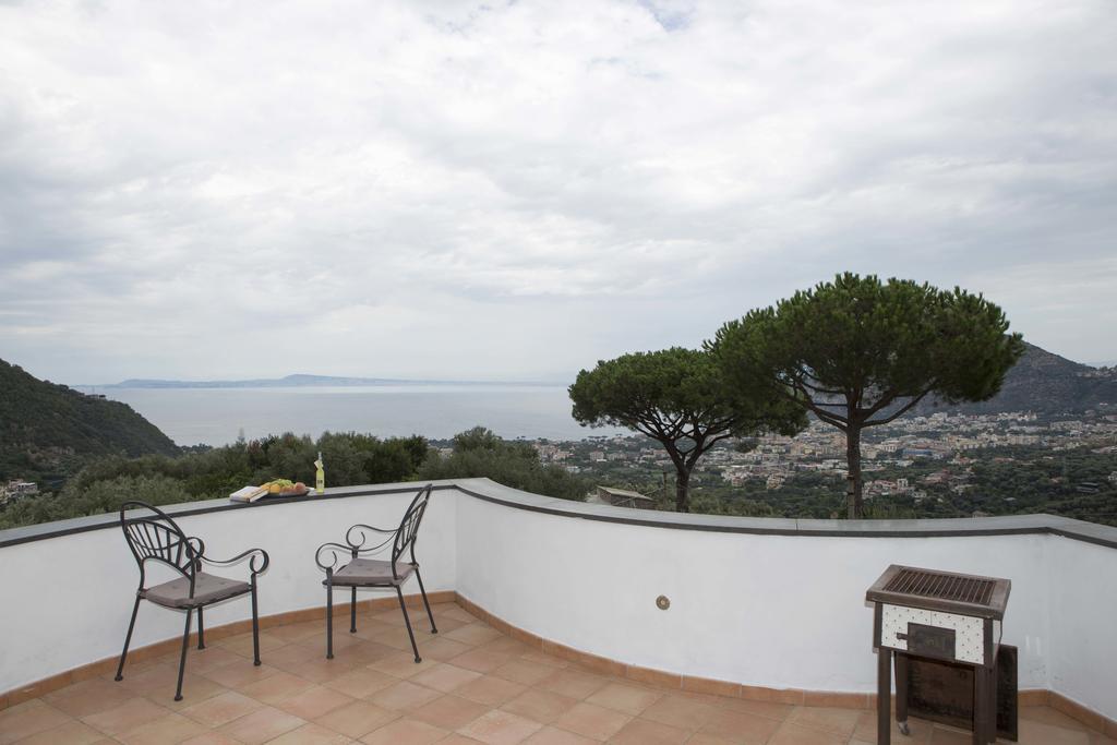 Appartamento Villa Degli Ulivi Sant'Agnello Phòng bức ảnh